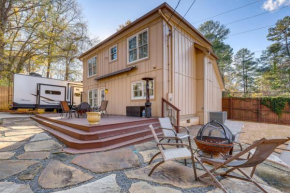 2 Mi to PGA Tour Decatur Home with Fire Pit Access!